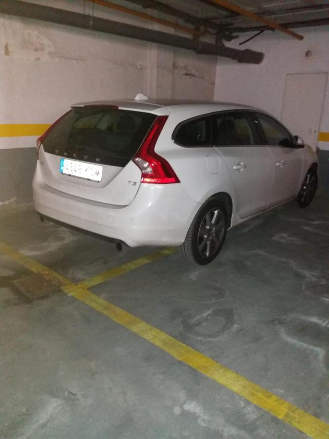 Apartamento Calle Lirio Sevilla Bagian luar foto